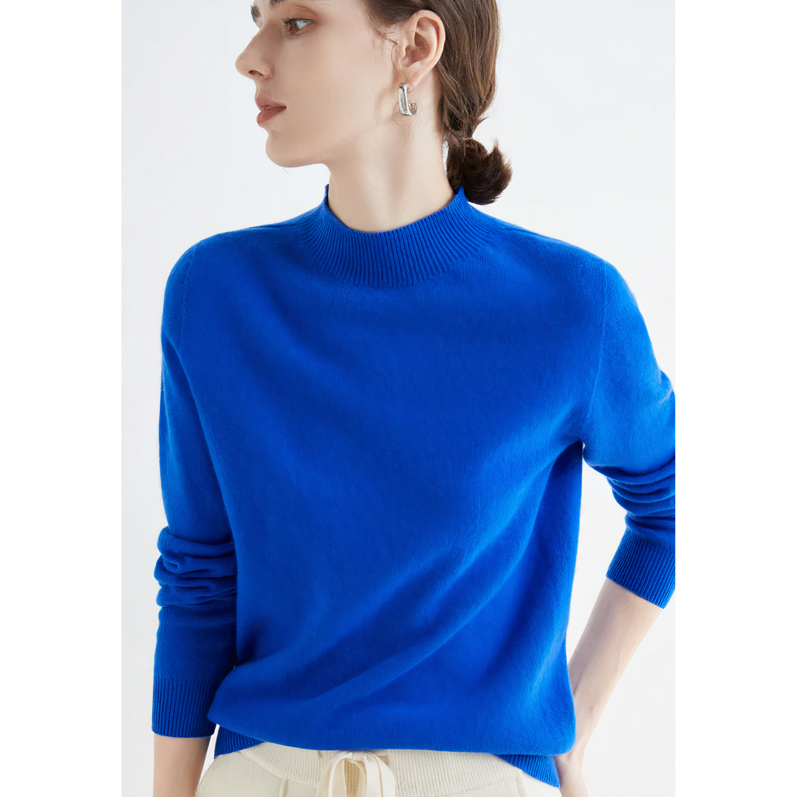 Elegant Crewneck Sweater | Soft Fabric | Timeless Design